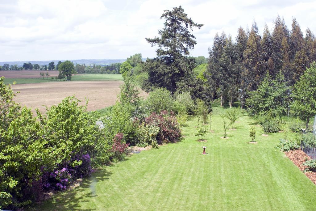 La Nesliere Chambres D'Hotes Bio Saint-Symphorien-des-Monts 外观 照片